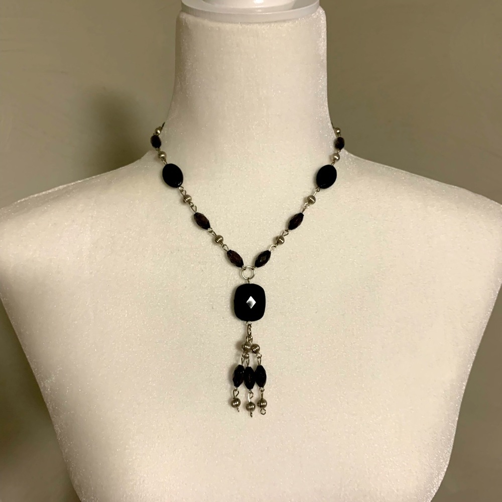 EUC black and silver beaded necklace
